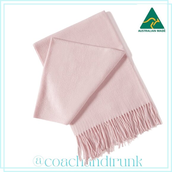 WOOL AND CASHMERE BLEND PINK SCARF WITH BOX NWT IMPORTED FROM AUSTRALIA NWT - Picture 2 of 6